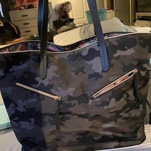 Big Camo Bag